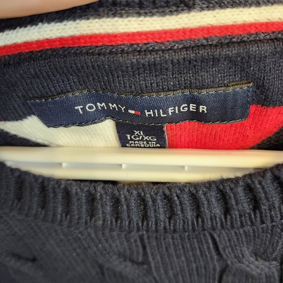 Tommy Hilfiger cable knit sweater - Picture 2 of 3